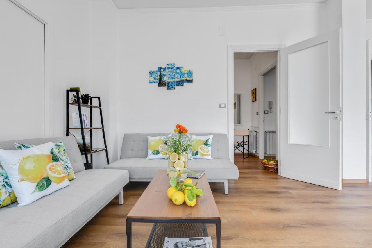 Residenza Dei Poeti - Roomy And Modern Flat باليرمو المظهر الخارجي الصورة
